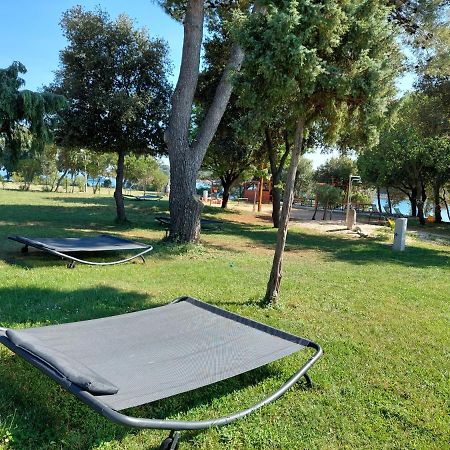 Grand Veles Camp Hotell Banjole Exteriör bild