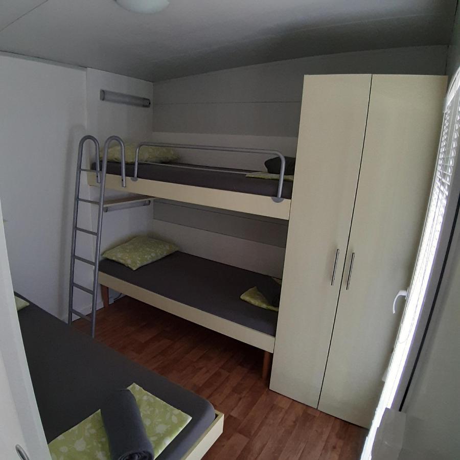 Grand Veles Camp Hotell Banjole Exteriör bild